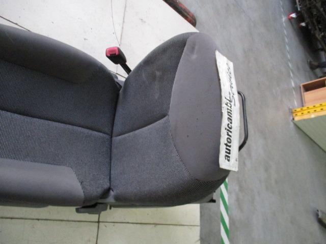 SPREDNJI DESNI SEDE? BLAGO OEM N. SEADTPG107PMBR5P ORIGINAL REZERVNI DEL PEUGEOT 107 PM PN (2005 - 2014) BENZINA LETNIK 2006