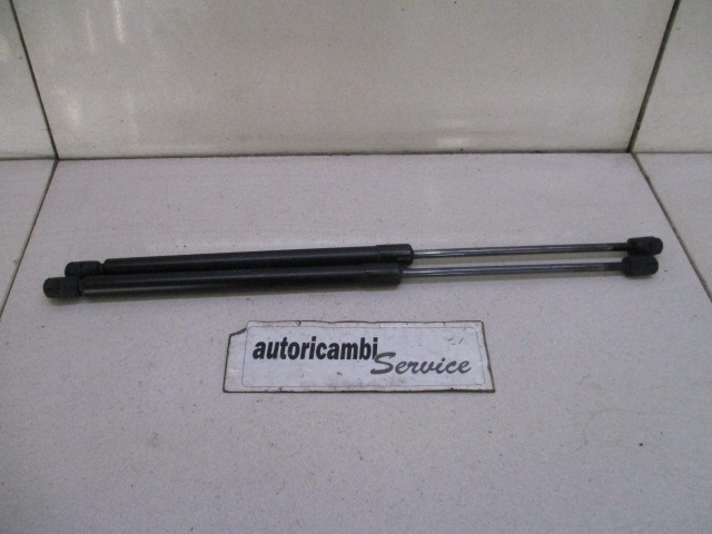 AMORTIZERJI PRTLJAZNIH VRAT  OEM N. 90450AX610 ORIGINAL REZERVNI DEL NISSAN MICRA K12 K12E MK3 (2002 - 2010) BENZINA LETNIK 2003