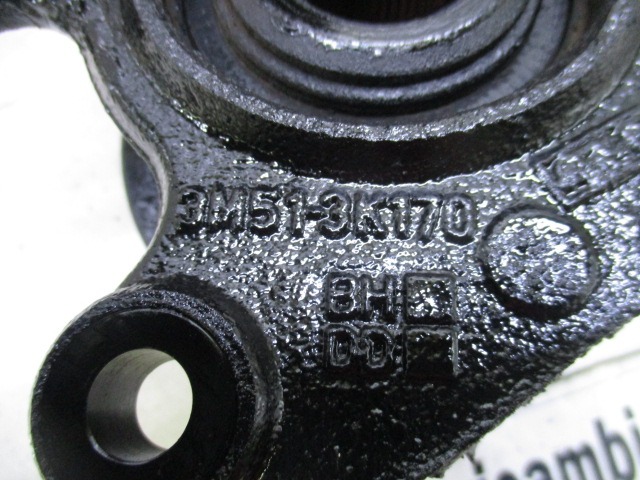 VRTLJIVI LEZAJ DESNO / PESTO KOLESA Z LEZAJEM SPREDAJ OEM N. 3M51-3K170 ORIGINAL REZERVNI DEL FORD FOCUS DA HCP DP MK2 R BER/SW (2008 - 2011) DIESEL LETNIK 2010